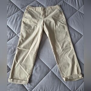 Amazon Essentials Cream Chinos Classic Slim-Leg Stretchy